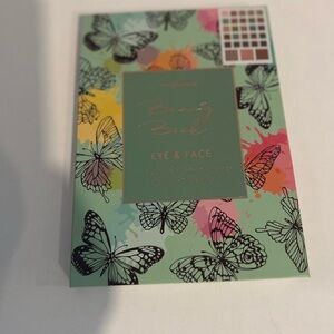 ❤️5 For $20❤️ Profusion Eye Shadow Palette